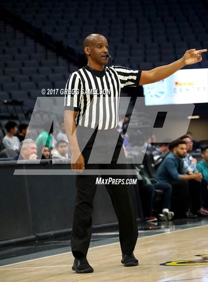 Thumbnail 1 in Elk Grove vs. El Camino photogallery.