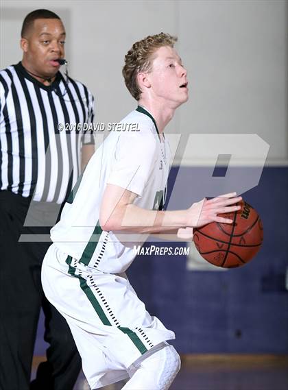 Thumbnail 1 in Strake Jesuit vs. Elliot Christian (St. Hope Elite Classic) photogallery.