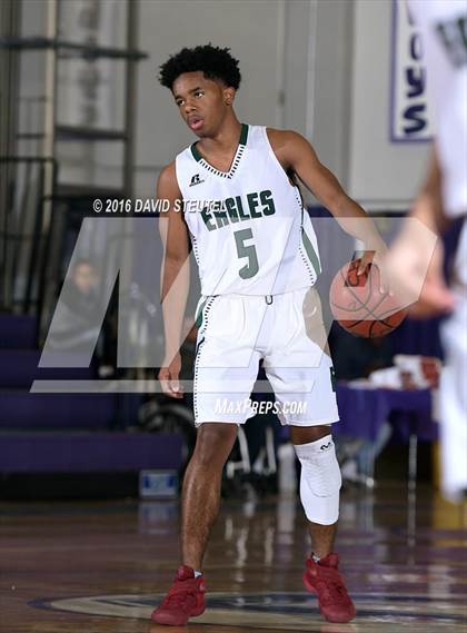 Thumbnail 1 in Strake Jesuit vs. Elliot Christian (St. Hope Elite Classic) photogallery.