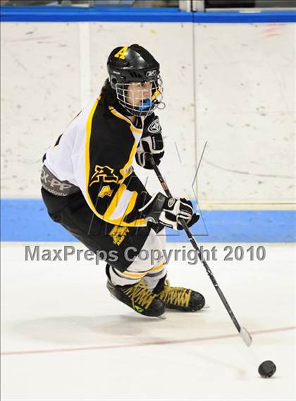 Thumbnail 3 in St. Joseph vs. Amity (CIAC Division 2 Final) photogallery.