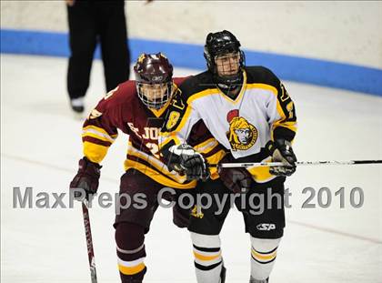 Thumbnail 3 in St. Joseph vs. Amity (CIAC Division 2 Final) photogallery.