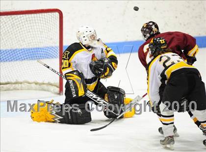 Thumbnail 1 in St. Joseph vs. Amity (CIAC Division 2 Final) photogallery.