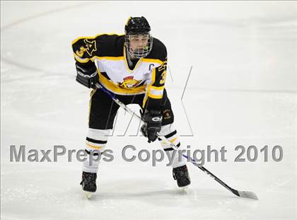Thumbnail 3 in St. Joseph vs. Amity (CIAC Division 2 Final) photogallery.