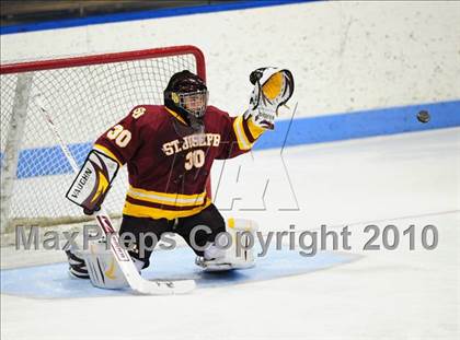 Thumbnail 3 in St. Joseph vs. Amity (CIAC Division 2 Final) photogallery.