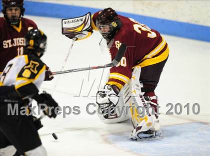 Thumbnail 1 in St. Joseph vs. Amity (CIAC Division 2 Final) photogallery.