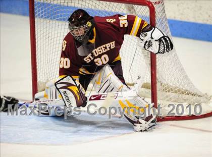 Thumbnail 2 in St. Joseph vs. Amity (CIAC Division 2 Final) photogallery.
