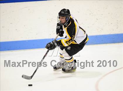 Thumbnail 3 in St. Joseph vs. Amity (CIAC Division 2 Final) photogallery.