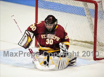 Thumbnail 3 in St. Joseph vs. Amity (CIAC Division 2 Final) photogallery.