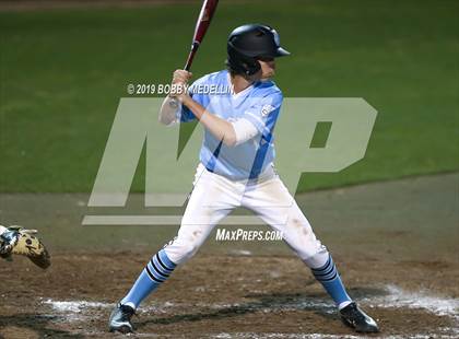 Thumbnail 3 in Clovis North @ Tulare Western photogallery.