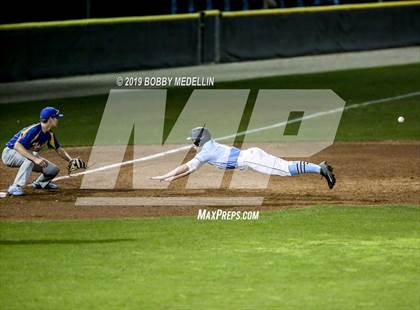 Thumbnail 1 in Clovis North @ Tulare Western photogallery.