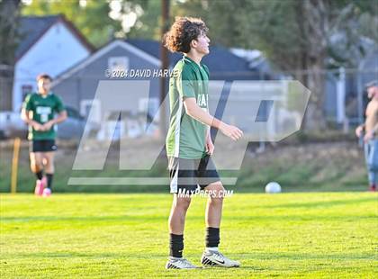 Thumbnail 3 in Mountain Range vs Bear Creek photogallery.