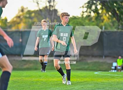Thumbnail 3 in Mountain Range vs Bear Creek photogallery.