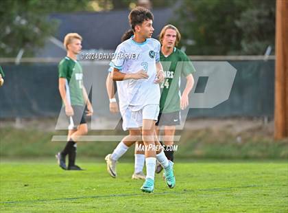 Thumbnail 3 in Mountain Range vs Bear Creek photogallery.
