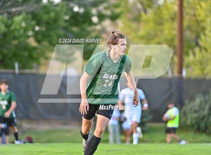 Thumbnail 2 in Mountain Range vs Bear Creek photogallery.