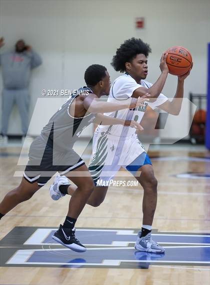Thumbnail 1 in Brewbaker Tech vs Eastside (Legends Classic Showdown) photogallery.