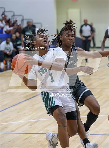 Thumbnail 1 in Brewbaker Tech vs Eastside (Legends Classic Showdown) photogallery.