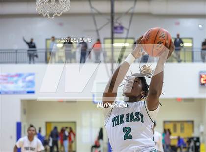 Thumbnail 1 in Brewbaker Tech vs Eastside (Legends Classic Showdown) photogallery.