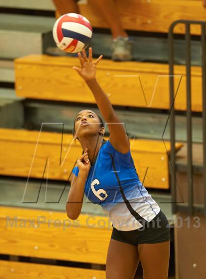 Thumbnail 2 in Lambert vs. Chattahoochee photogallery.