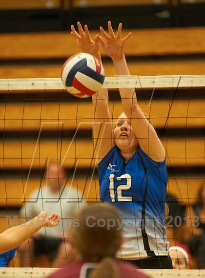 Thumbnail 2 in Lambert vs. Chattahoochee photogallery.