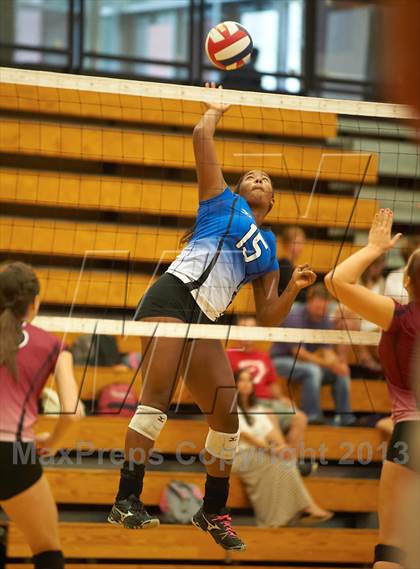 Thumbnail 2 in Lambert vs. Chattahoochee photogallery.