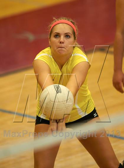 Thumbnail 3 in Lambert vs. Chattahoochee photogallery.