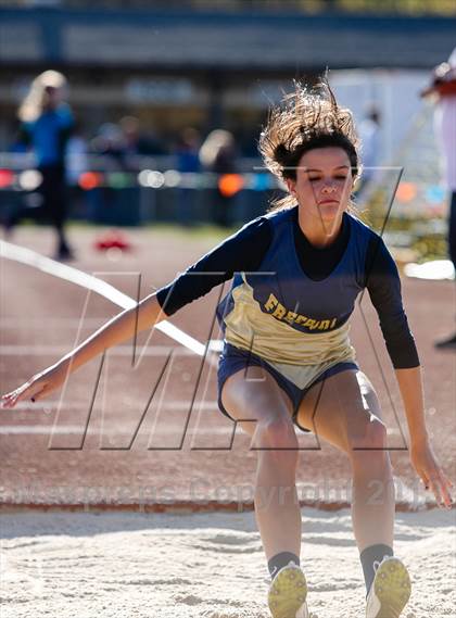 Thumbnail 3 in Mars Invitational Track Meet photogallery.