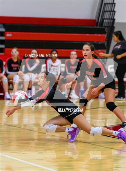Thumbnail 2 in Dominion @ Herndon photogallery.