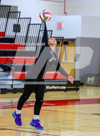 Thumbnail 2 in Dominion @ Herndon photogallery.