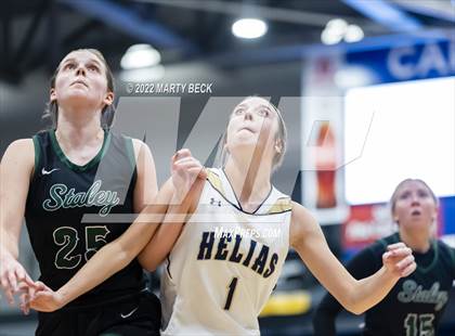 Thumbnail 3 in Staley vs Helias (Jefferson Bank Holiday Hoops) photogallery.