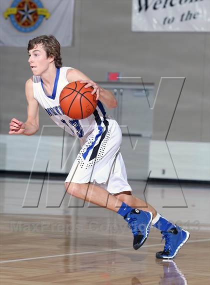 Thumbnail 3 in College Park vs. Friendswood (McDonald's Texas Invitational) photogallery.