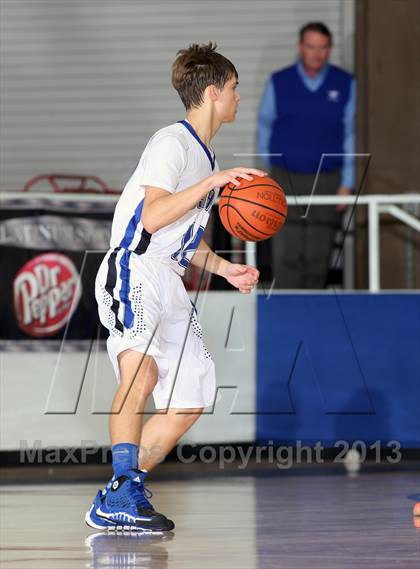 Thumbnail 3 in College Park vs. Friendswood (McDonald's Texas Invitational) photogallery.