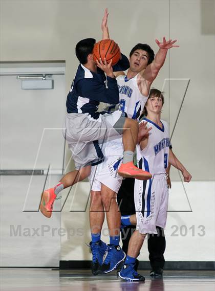 Thumbnail 1 in College Park vs. Friendswood (McDonald's Texas Invitational) photogallery.