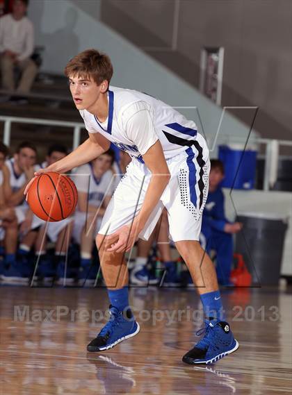 Thumbnail 2 in College Park vs. Friendswood (McDonald's Texas Invitational) photogallery.