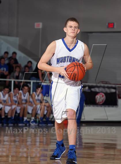 Thumbnail 2 in College Park vs. Friendswood (McDonald's Texas Invitational) photogallery.