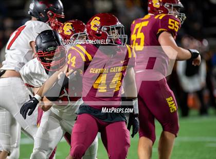 Thumbnail 1 in Clackamas @ Central Catholic photogallery.