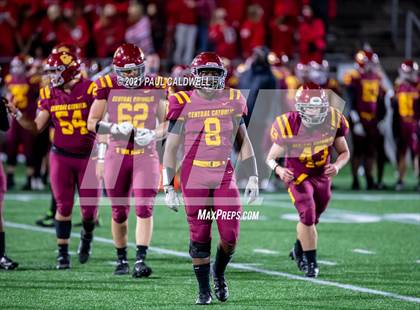 Thumbnail 1 in Clackamas @ Central Catholic photogallery.