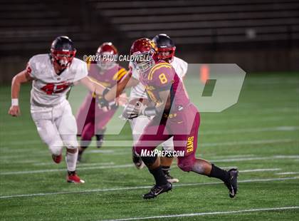 Thumbnail 2 in Clackamas @ Central Catholic photogallery.