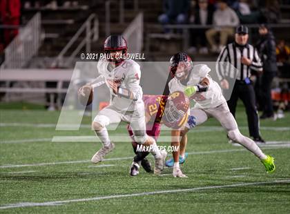 Thumbnail 2 in Clackamas @ Central Catholic photogallery.