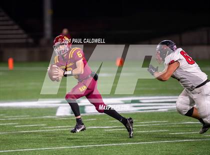 Thumbnail 1 in Clackamas @ Central Catholic photogallery.