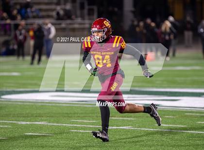 Thumbnail 1 in Clackamas @ Central Catholic photogallery.