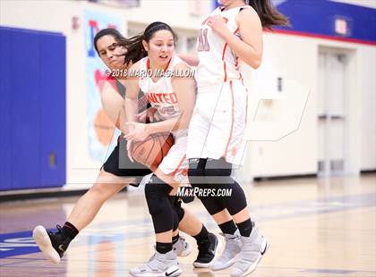 Thumbnail 1 in Palmview vs United (UIL 6A Bi-District Playoff) photogallery.