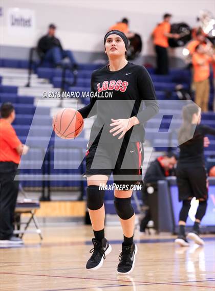 Thumbnail 2 in Palmview vs United (UIL 6A Bi-District Playoff) photogallery.