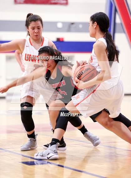 Thumbnail 1 in Palmview vs United (UIL 6A Bi-District Playoff) photogallery.