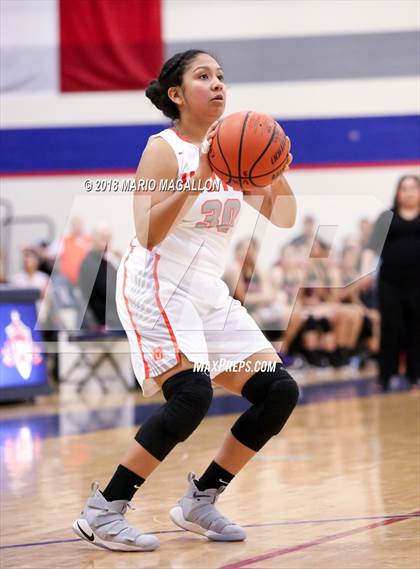 Thumbnail 1 in Palmview vs United (UIL 6A Bi-District Playoff) photogallery.