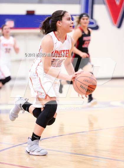 Thumbnail 2 in Palmview vs United (UIL 6A Bi-District Playoff) photogallery.
