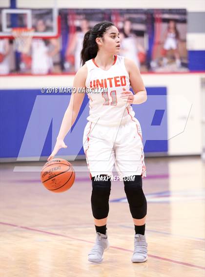 Thumbnail 2 in Palmview vs United (UIL 6A Bi-District Playoff) photogallery.
