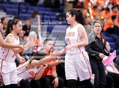 Thumbnail 2 in Palmview vs United (UIL 6A Bi-District Playoff) photogallery.