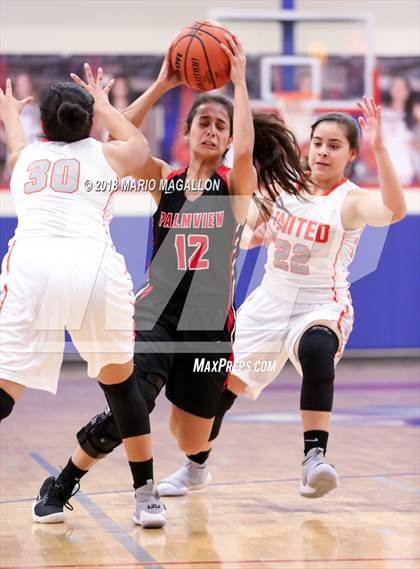 Thumbnail 2 in Palmview vs United (UIL 6A Bi-District Playoff) photogallery.