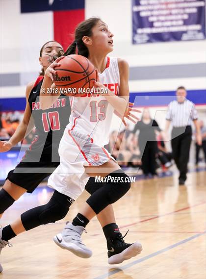 Thumbnail 3 in Palmview vs United (UIL 6A Bi-District Playoff) photogallery.