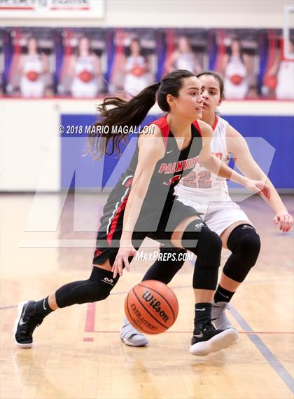 Thumbnail 1 in Palmview vs United (UIL 6A Bi-District Playoff) photogallery.